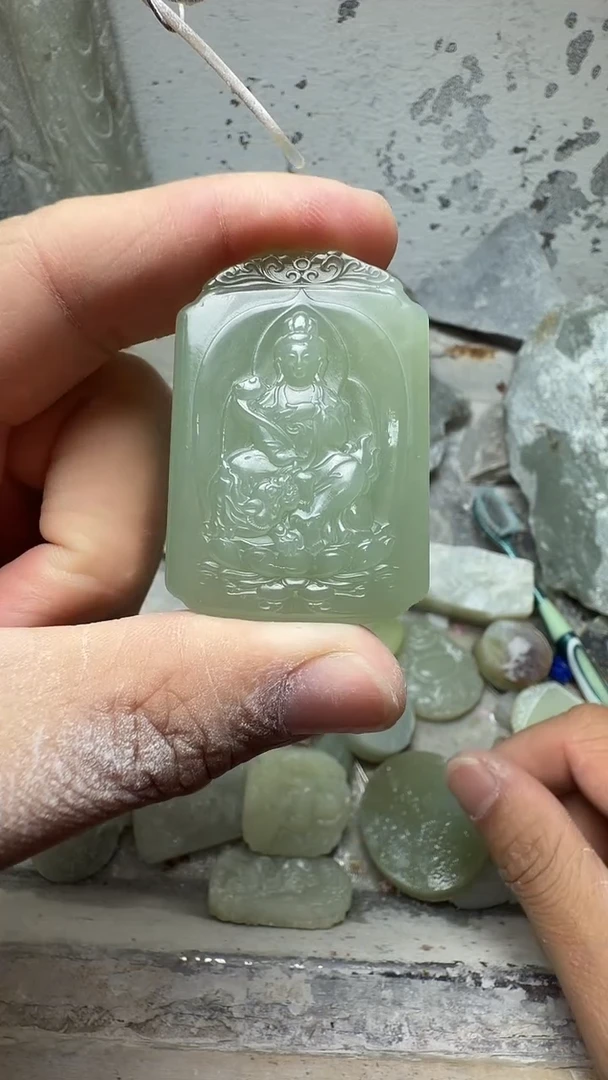 吊坠(赠链)未镶嵌和田玉兔属相守护神