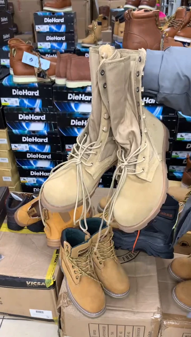 牛皮43码，C高帮大开口 运动鞋码，瑕疵处理清洁度不好介意勿拍