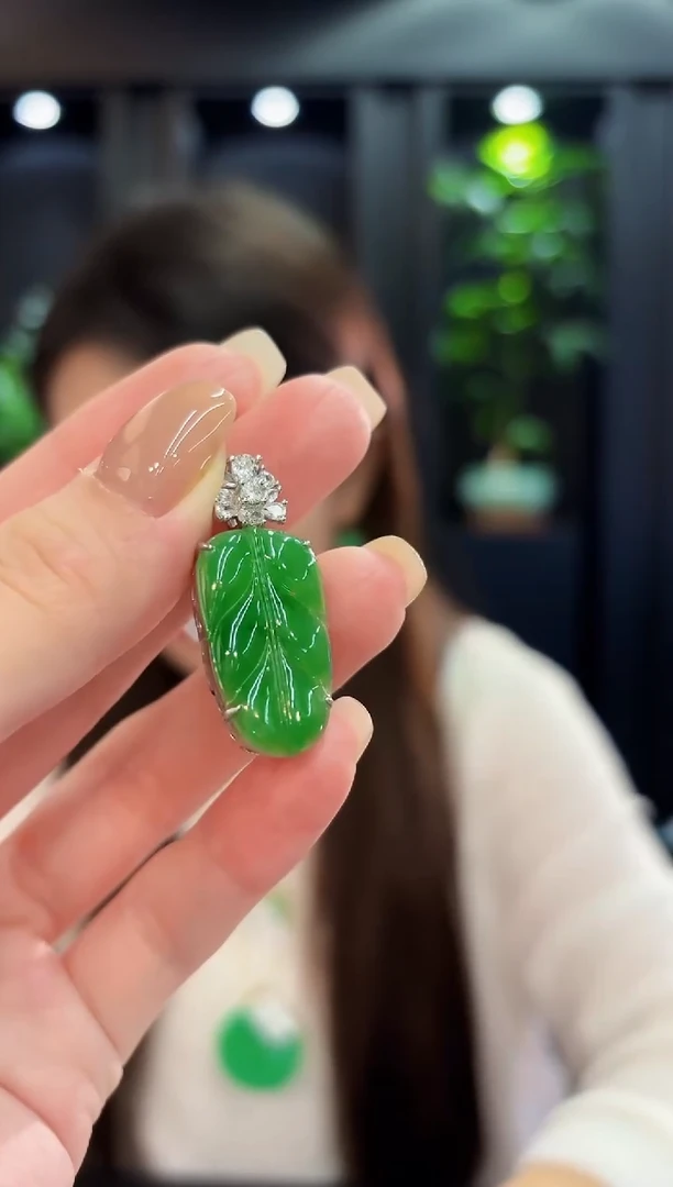 颈饰未镶嵌翡翠缅料A货/支持复检/一件