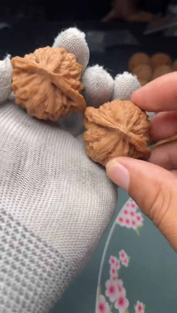 核桃a243  宫灯  40尺