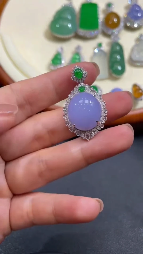 吊坠(不含链)18K金镶嵌翡翠51紫蛋面吊坠