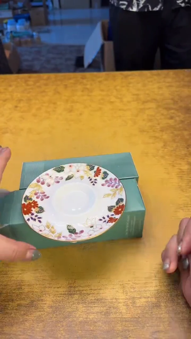 瓷器瓷瑕疵老破破27澳托一对碗