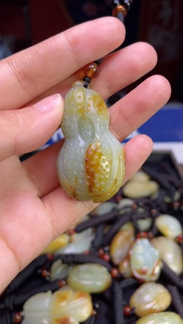 颈饰未镶嵌和田玉123