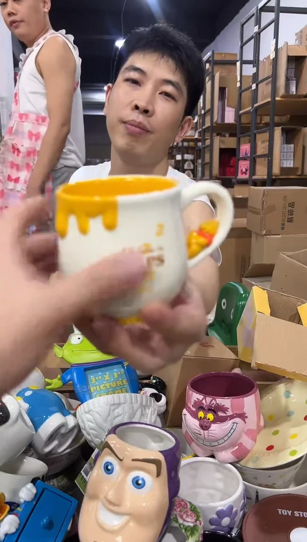 瓷片原盒维尼蜂蜜水杯