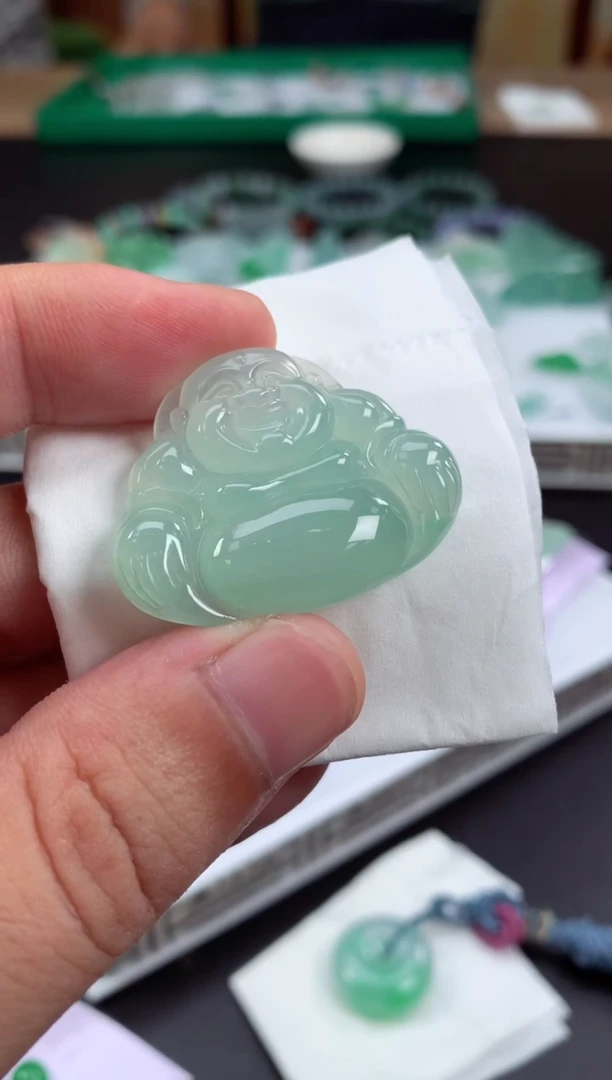 定制翡翠未镶嵌翡翠