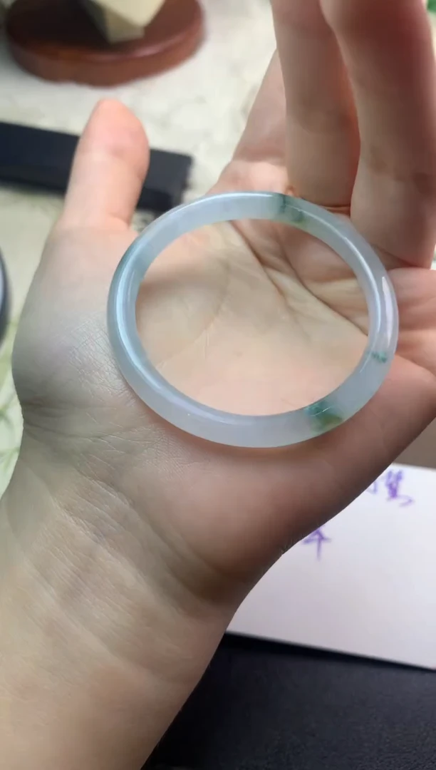 未镶嵌定制翡翠毛货