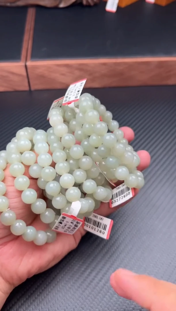 手串未镶嵌和田玉且末微色差近矿卡10多样性发货拍一发一