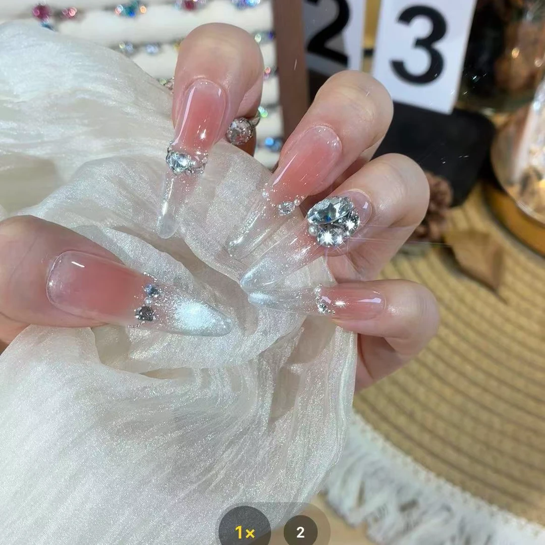 天使梦-东洲钻堆钻猫眼法式设计款-春夏手工美甲高级感
