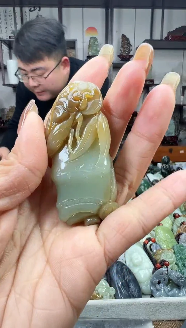 未镶嵌和田玉把件1