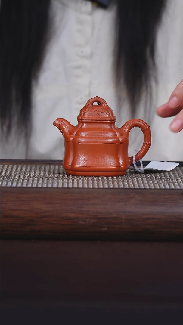 茶壶紫砂关注主播即可参与竞拍
