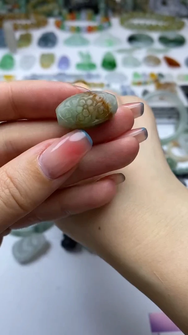 未镶嵌定制翡翠毛货定制不退不换