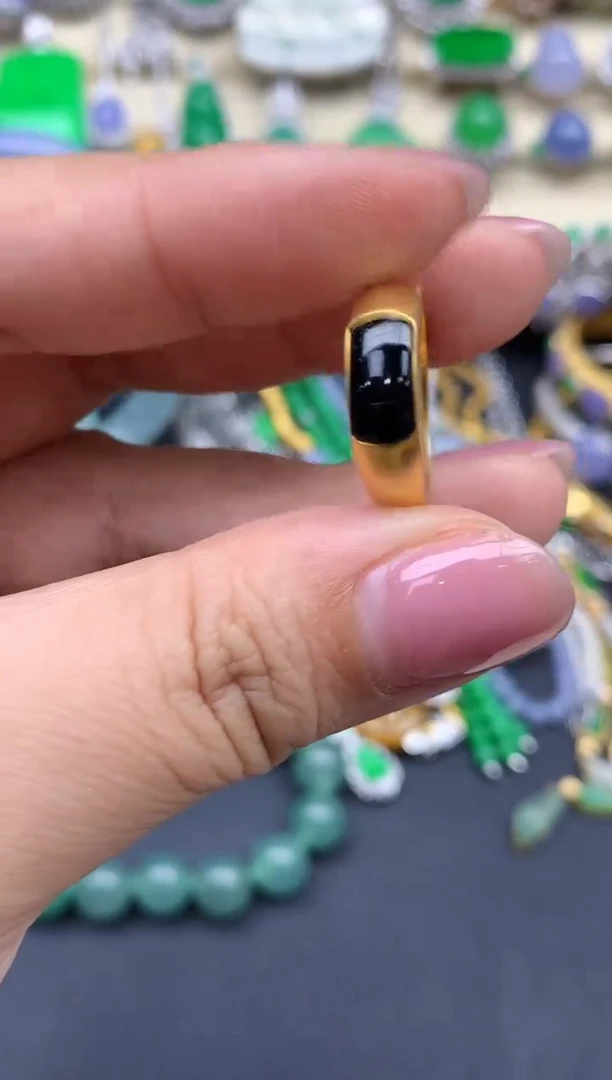 翡翠戒指18K金镶嵌136-春日珠宝