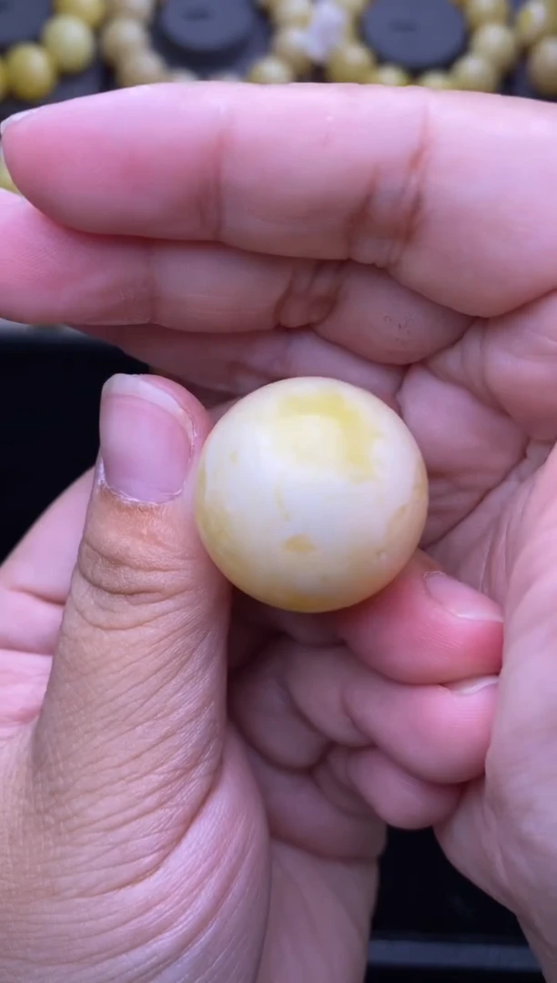 裸石琥珀未镶嵌 大小姐珠宝严选56
