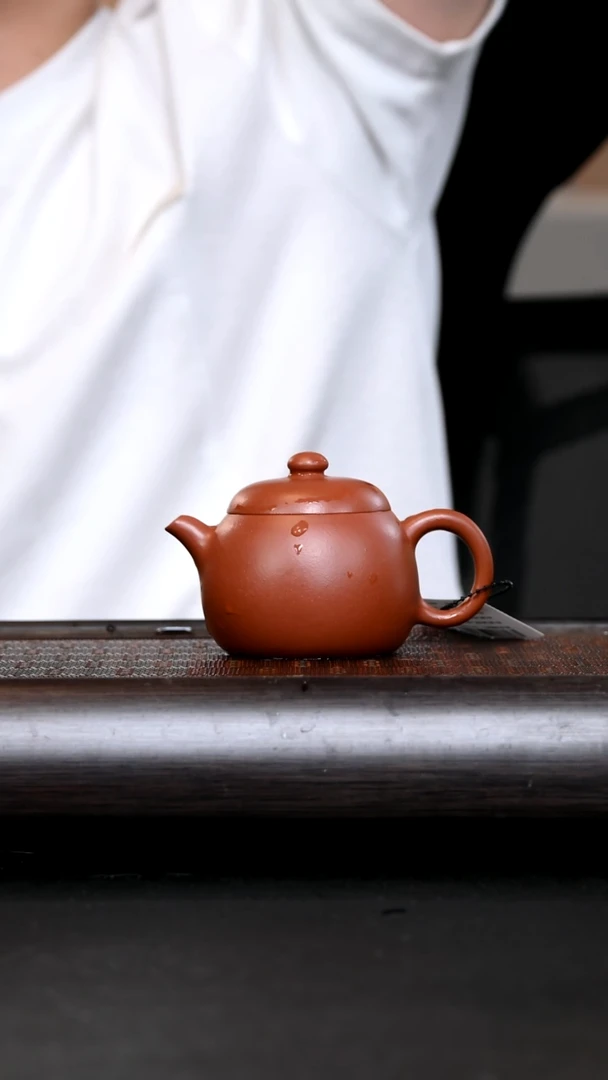 茶壶紫砂EF16816 天圆 朱砂135cc