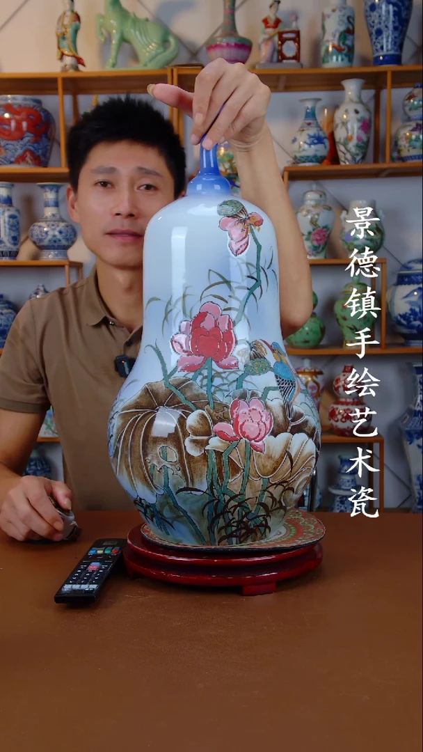 现代景德镇手工手绘陶瓷摆件39