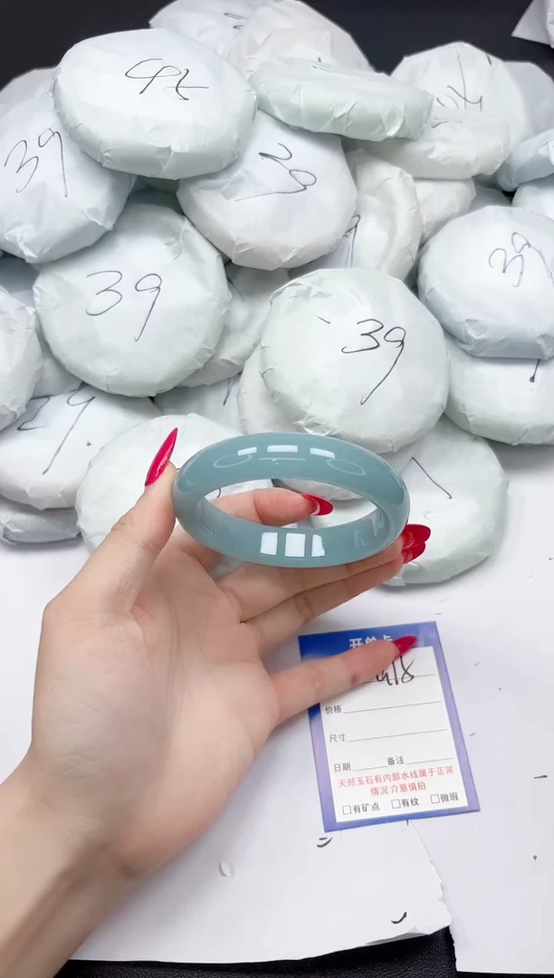 未镶嵌手镯石英质玉a25/5759