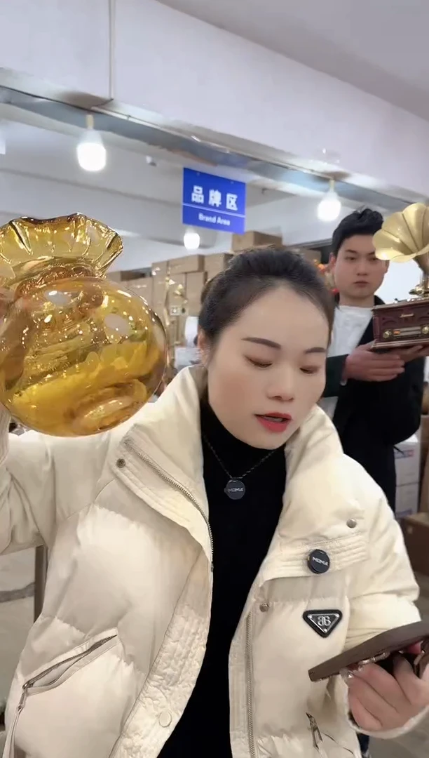 【闪购商品】无铅玻璃甄选花器-e-早401