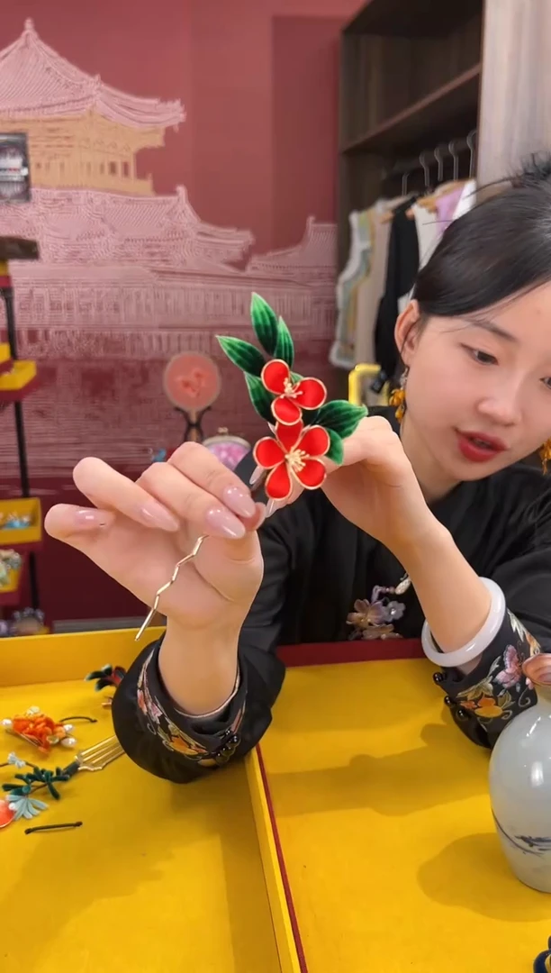 【闪购商品】刺绣非遗绒花（发饰