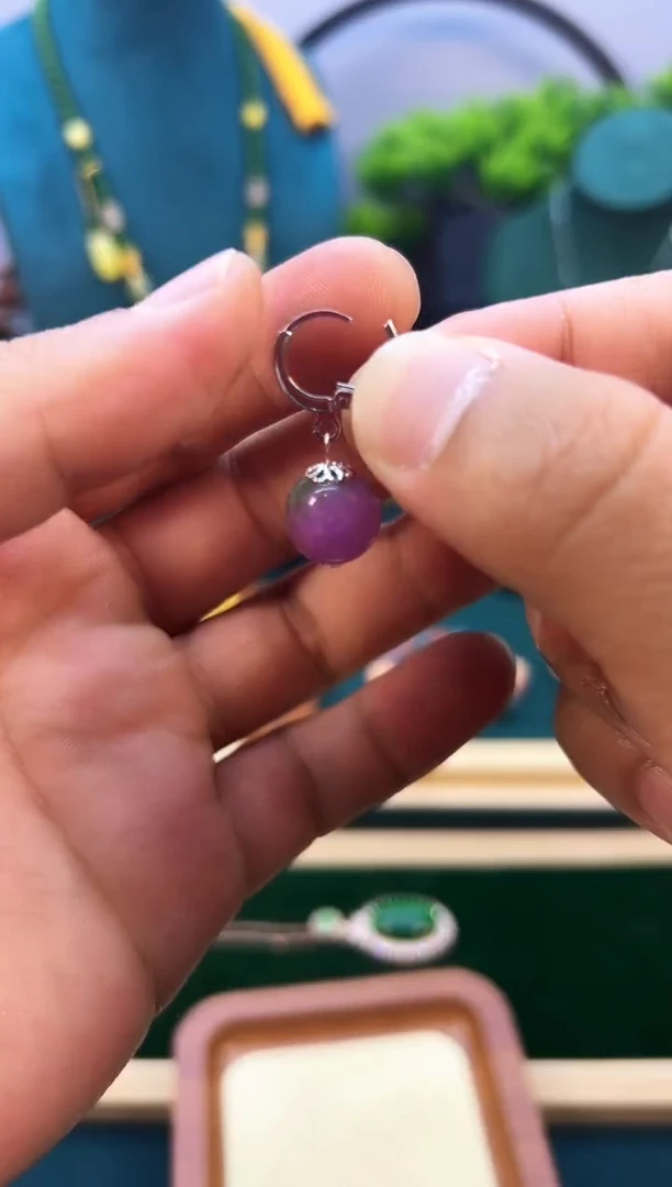 翡翠银S925镶嵌耳饰        E342