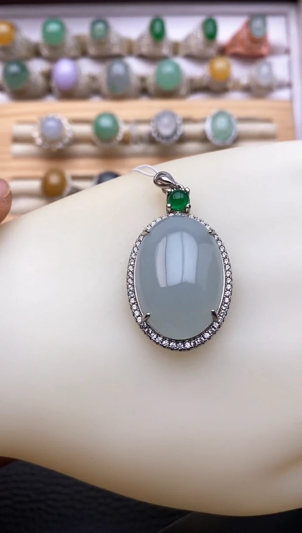 【闪购商品】翡翠吊坠(赠链)银S925镶嵌3362