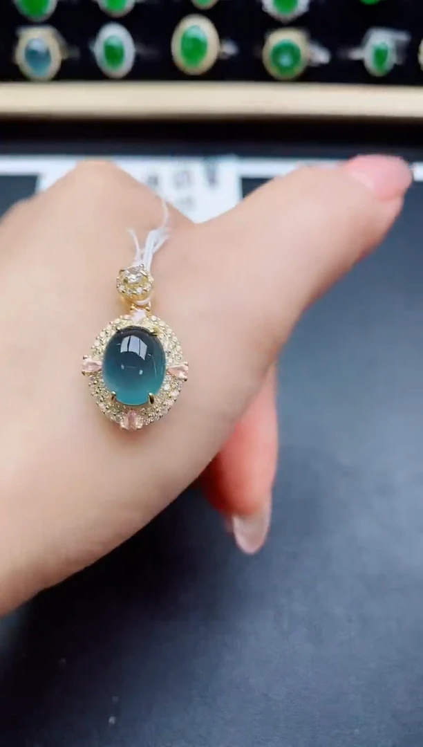 翡翠银S925镶嵌吊坠(赠链)80000