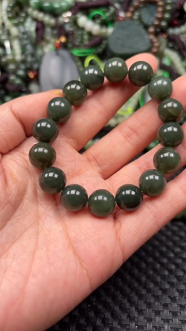 【闪购商品】和田玉颈饰未镶嵌1