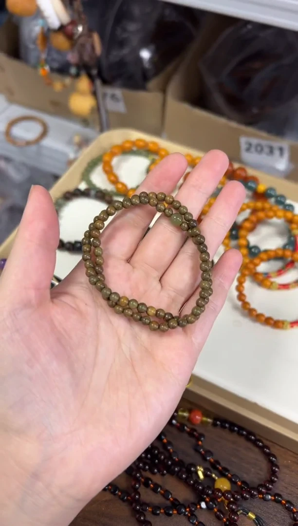 未镶嵌维腊木（绿檀）手串和田玉绿檀木款双圈手链[0526]