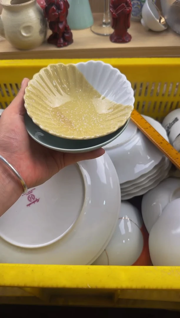 452默认微瑕，满20包邮。