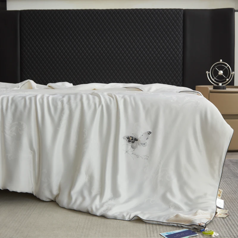 【金志轻奢】木本提花贡缎亲肤高端纯蚕丝被-水墨蝴蝶