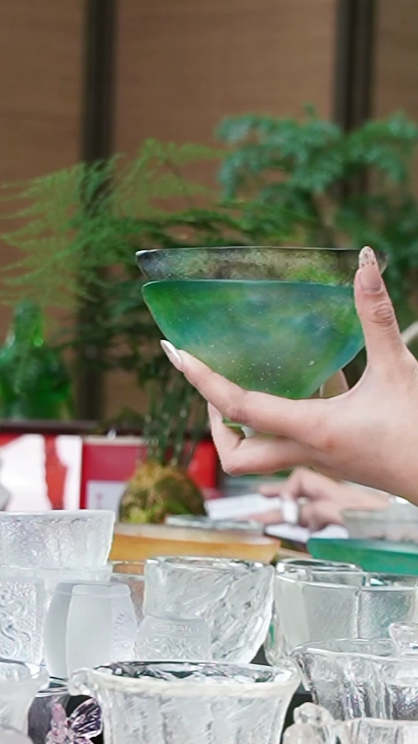 【闪购商品】茶盏古法琉璃碗墨绿+浅绿两个