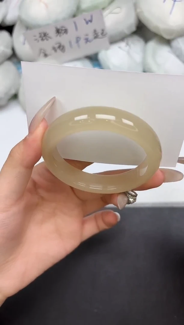 未镶嵌手镯石英质玉176-53.1