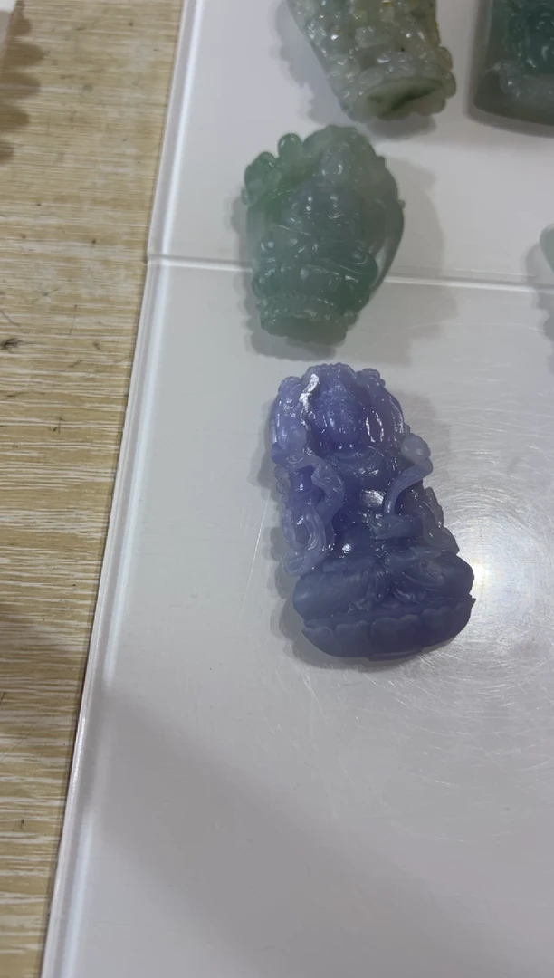 未镶嵌定制翡翠观音