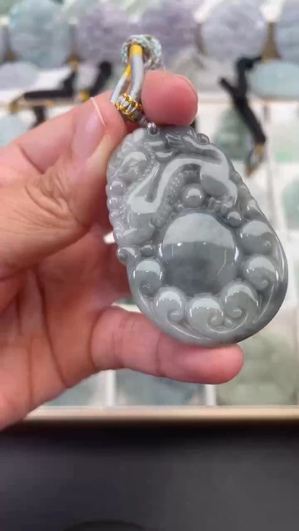 颈饰未镶嵌翡翠天然缅甸翡翠A货218