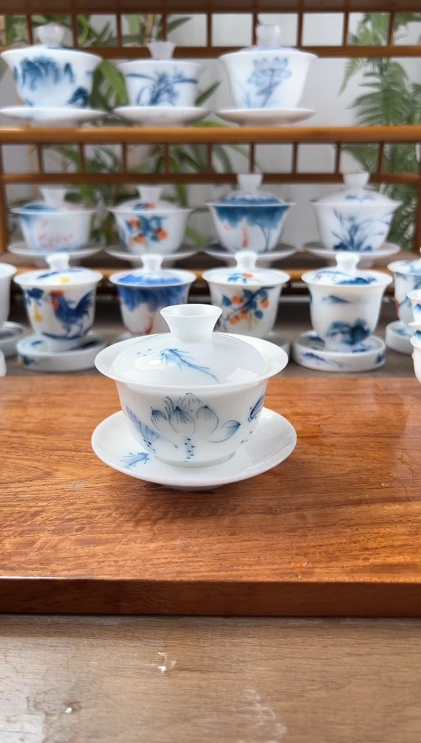 全品高冰荷花鱼聚130ml三才盖碗