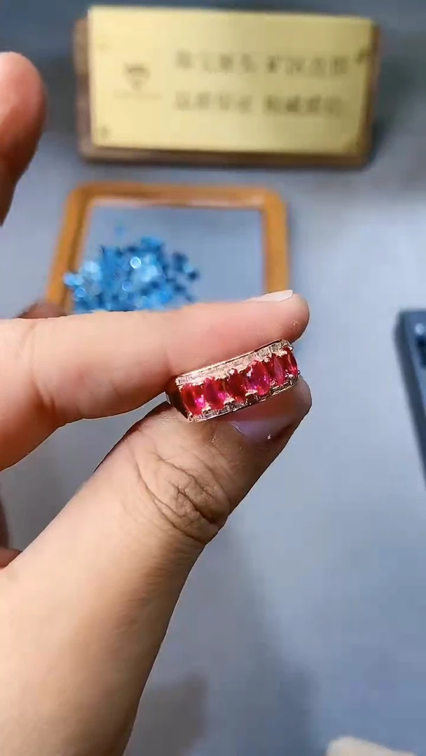 【闪购商品】红宝石戒指银S925镶嵌35