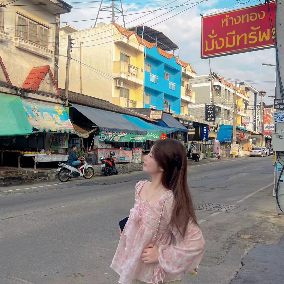 Chicen·[701#-750#]实体店高品质韩版女装气质上衣A