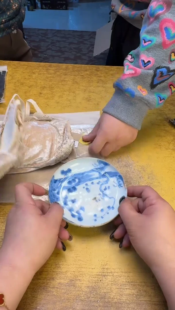 瓷器瓷器瑕疵破破88  L码碗