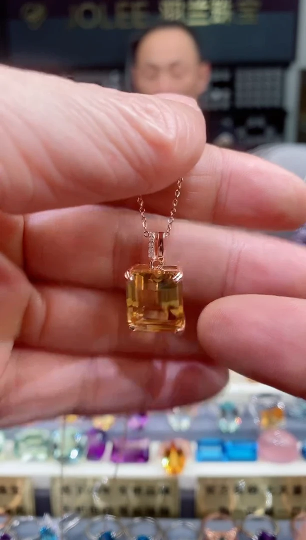 【闪购商品】黄晶吊坠银S925镶嵌黄晶吊坠