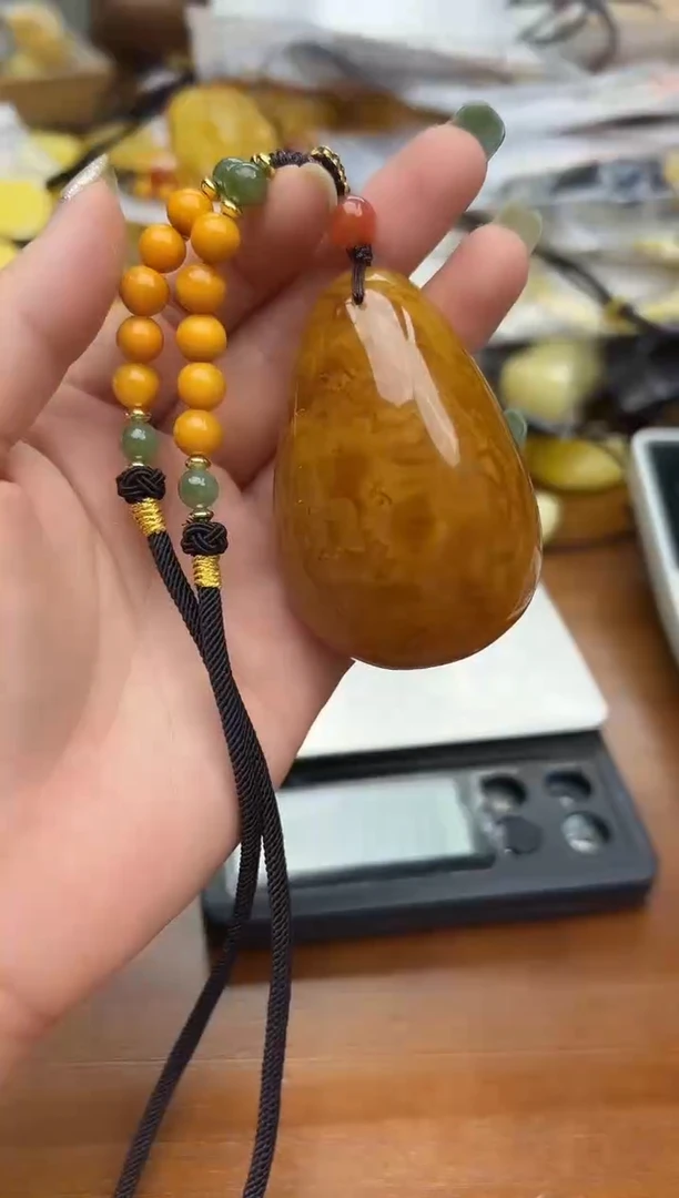 未镶嵌蜜蜡裸石蜜蜡吊坠