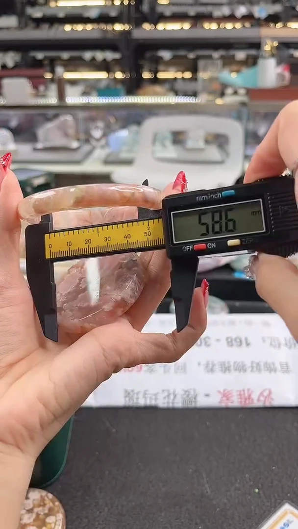 未镶嵌手镯石英质玉瑾圈口（赠品镯心）