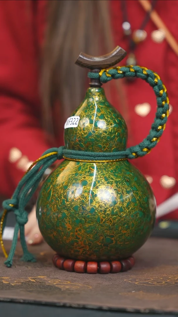 【闪购商品】WF322漆艺酒葫芦不包手串及旋转底座