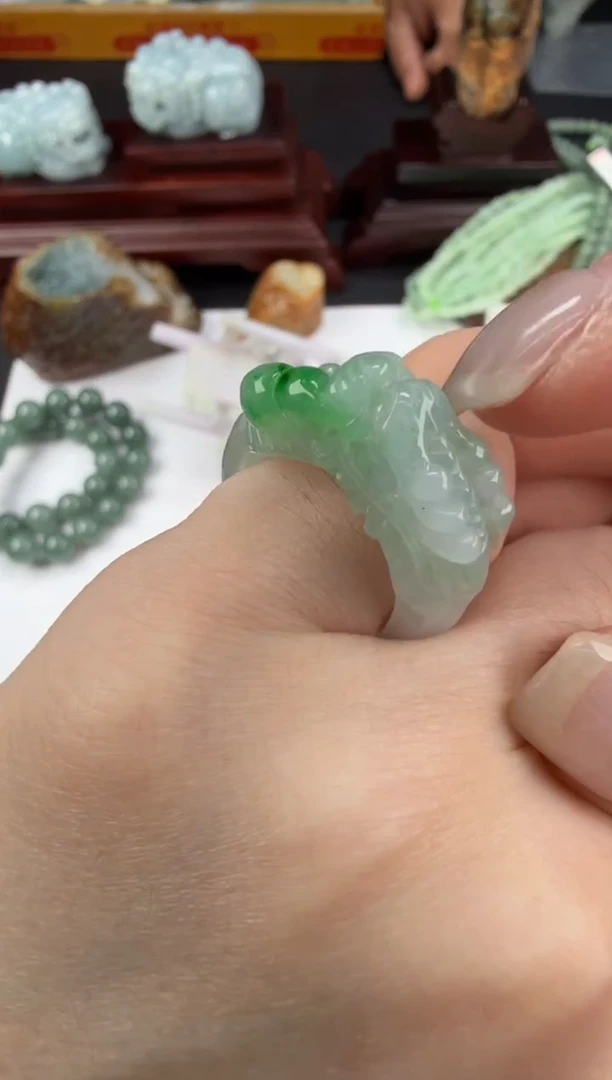 未镶嵌戒指翡翠翡翠饰品-92