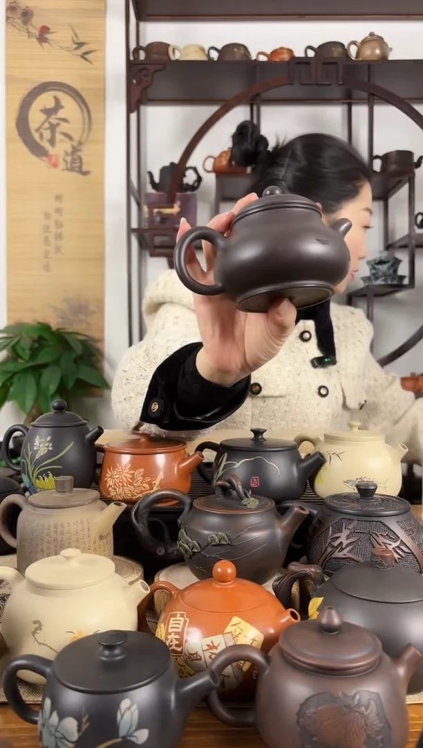 盗*狼云南建水紫陶茶壶200CC左右微瑕