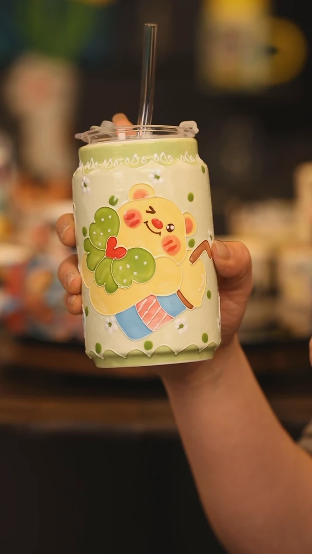 【闪购商品】摆件景德镇釉下彩绘设计师款陶瓷