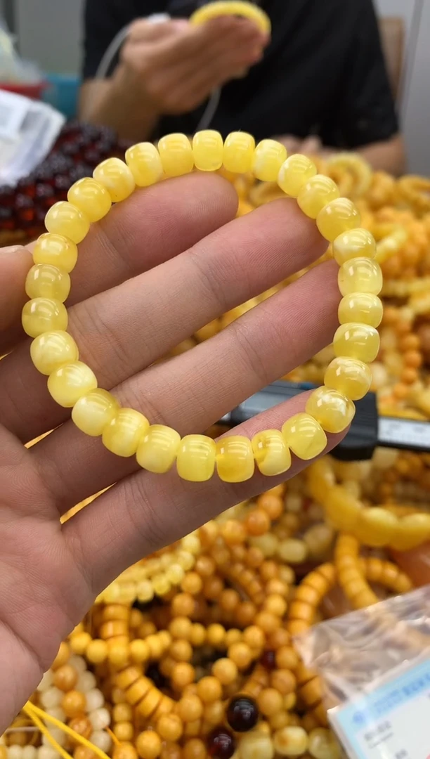 裸石蜜蜡未镶嵌手串