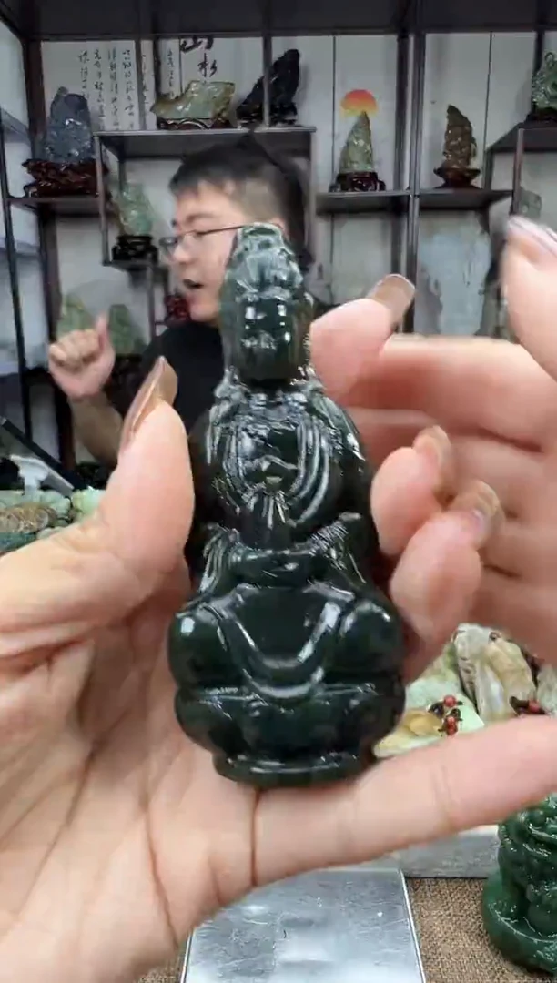 未镶嵌和田玉把件1