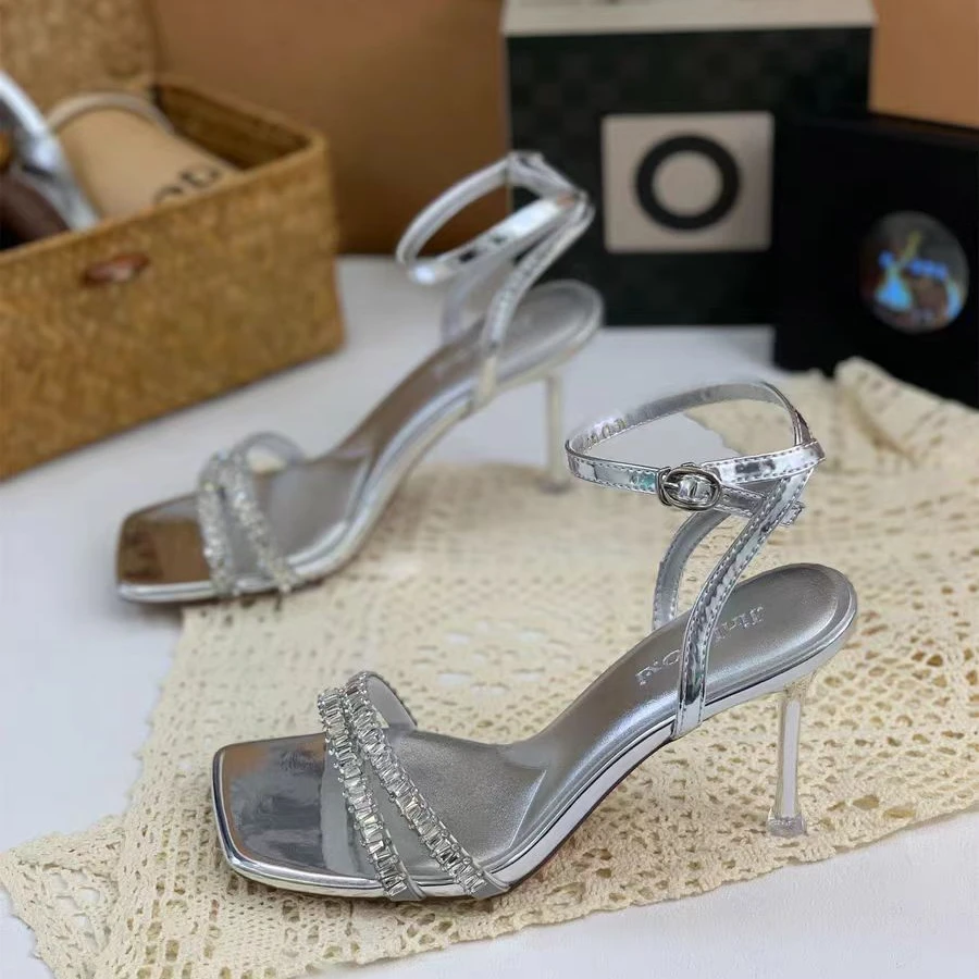 05181   新款法式气质百搭时尚细跟凉鞋