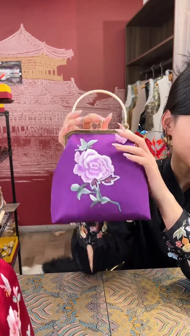 【闪购商品】刺绣刺绣打籽绣苏绣手工刺绣包包