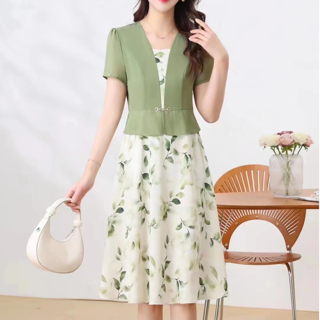 碎花短袖夏装夏季拼接显瘦优雅连衣裙收腰时尚气质中长款裙子洋气