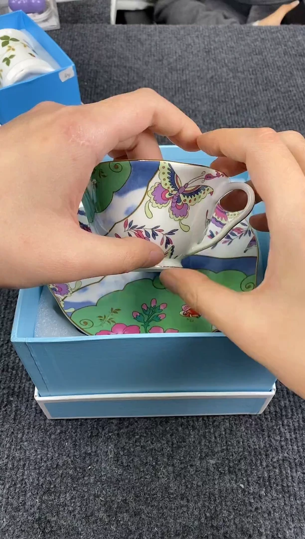 瓷片手工商品，没有品牌
